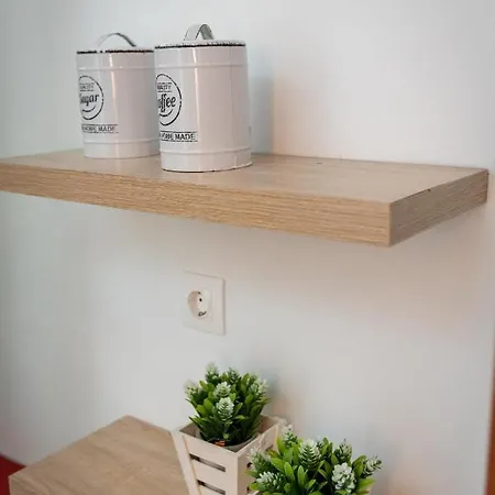 Panos Apartamento *